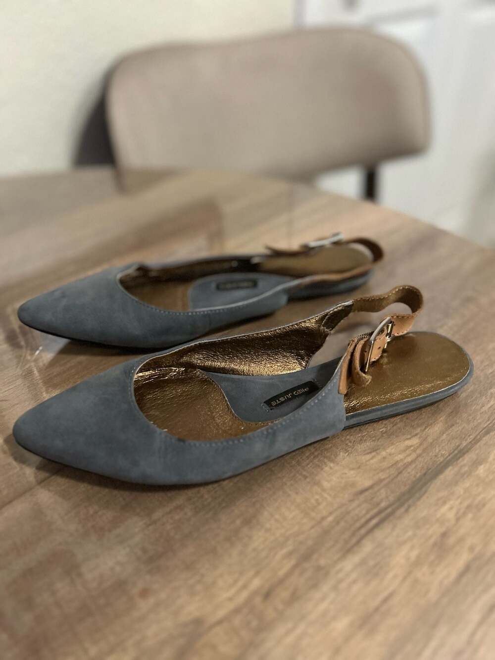 Pied Juste Blue Suede Pointed Toe Slingback Flats
